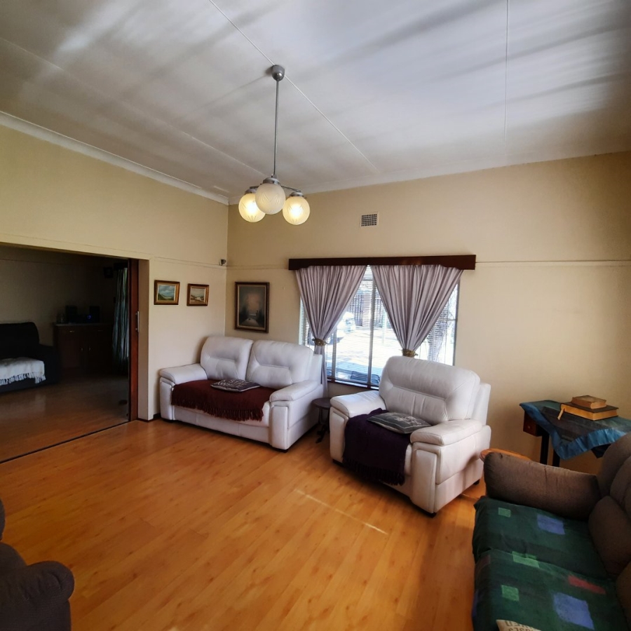 4 Bedroom Property for Sale in Park West Free State